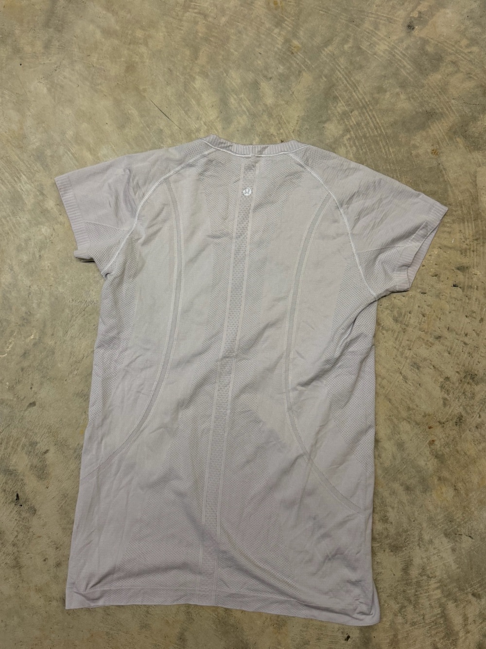 lululemon athletica swiftly tech Light Lavender Short Sleeve Athletic Top